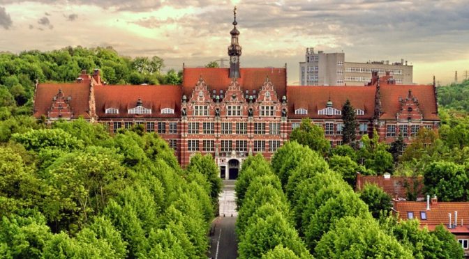 Rekomendasi Universitas Terbaik Di Polandia