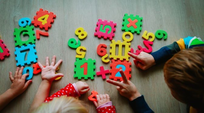 Tips Mengajari Anak untuk Berhitung Cepat dan Efektif